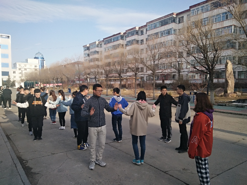 美术学院晨练活动正式拉开序幕1.jpg