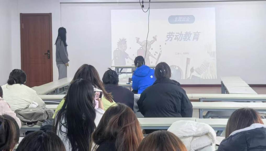 2de663074fdb14d8c0c35cc91bf75bdb