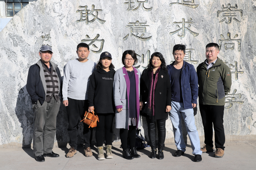 水彩与国画教研室压缩(1).jpg 水彩与国画教研室压缩(1).jpg