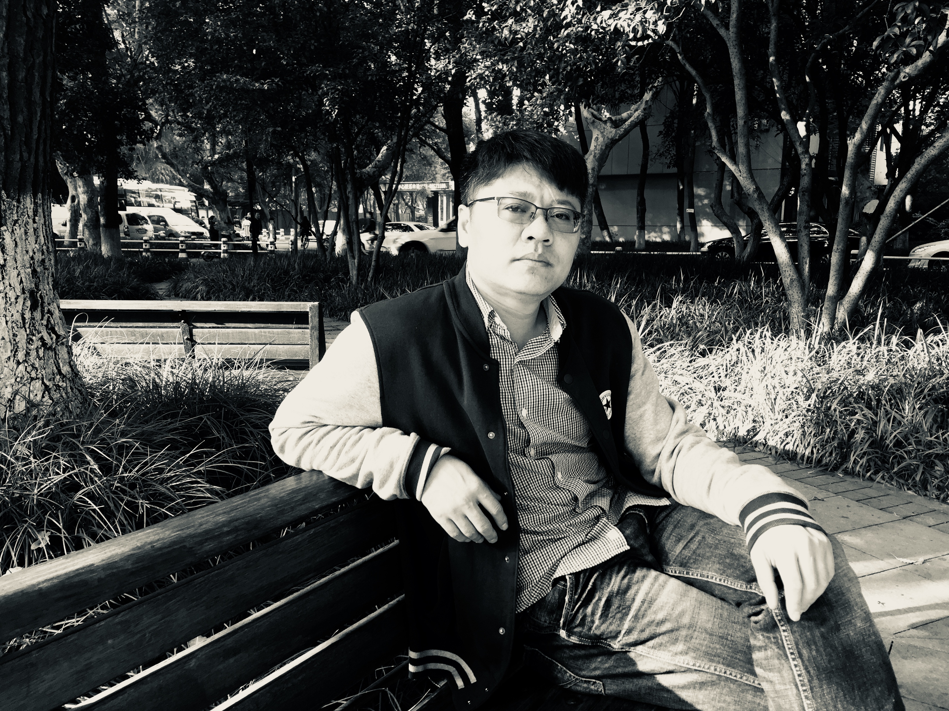 张明星个人照片.JPG 张明星个人照片.JPG